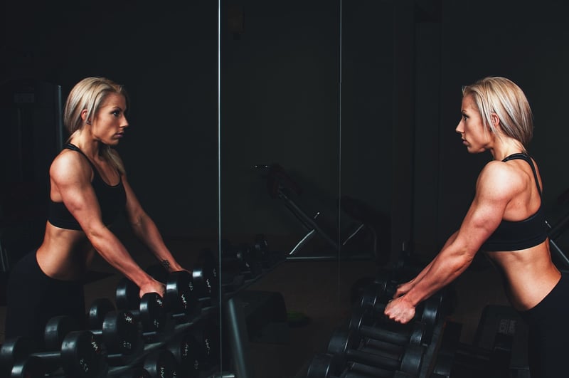 Woman doing core exercises